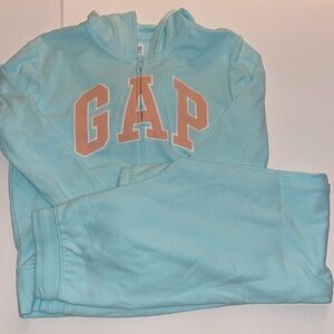 Gap Sweatshirt and pants set, girls XXL excellent condition light blue
